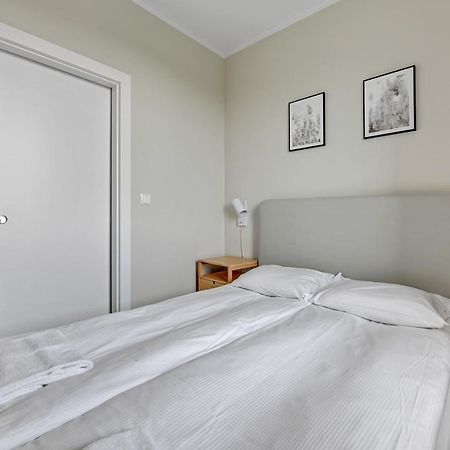 Garden Gate Apartments Old Town Parking Гданск Екстериор снимка