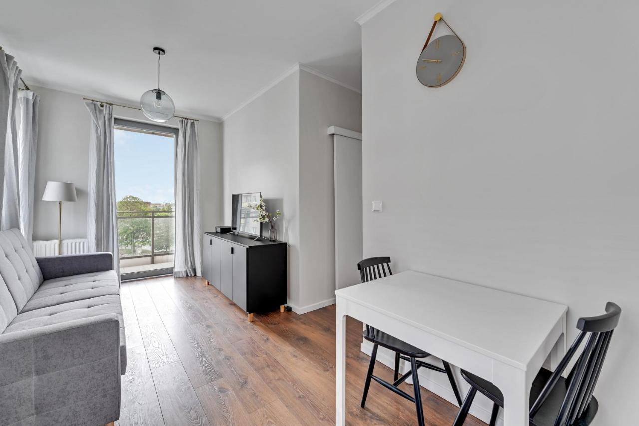 Garden Gate Apartments Old Town Parking Гданск Екстериор снимка