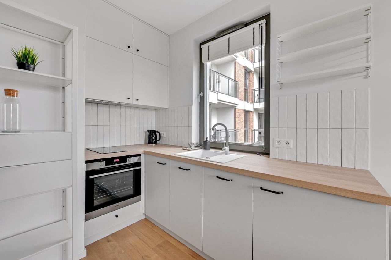 Garden Gate Apartments Old Town Parking Гданск Екстериор снимка